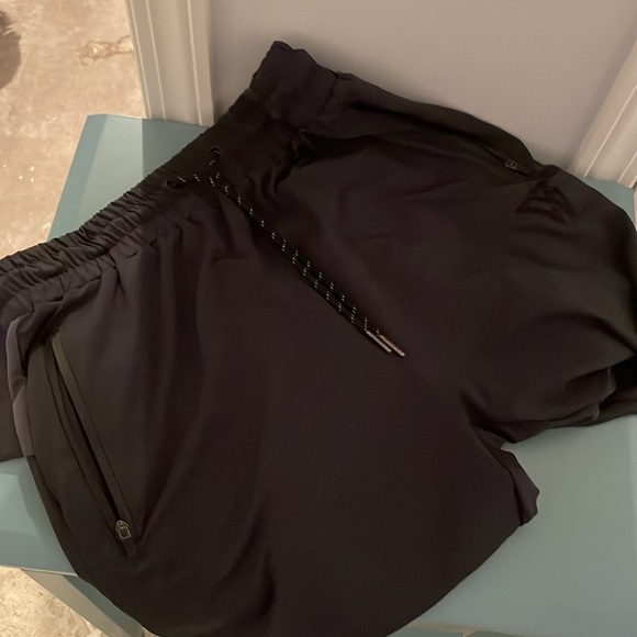 Men’s joggers black with a bit of grey - Picture 2 of 7